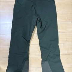オークリー　スノーボードパンツの画像
