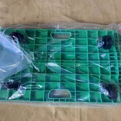 ★未使用★　取っ手がたたまり　平台車になる　引き台車　プルキャリー　MPH-685　小荷物運搬用　静止時100kg以内の画像