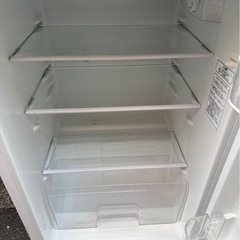 格安★Hisens 2ドア冷凍冷蔵庫　HR-B1201 2018年製の画像