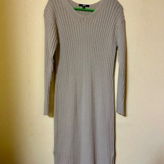 UNIQLO ユニクロ ニットワンピースの画像