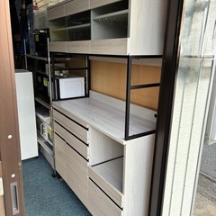 キッチンキャビネット キッチン収納 食器棚の画像
