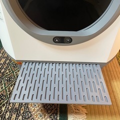 猫用自動トイレの画像