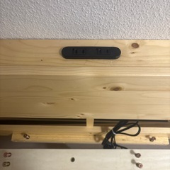 ニトリ ダブルベッド ヘッドボード コンセント付きの画像