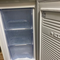 冷凍庫　60l、綺麗の画像