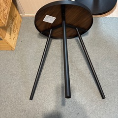 50%オフ/サイドテーブル タワー 丸型の画像