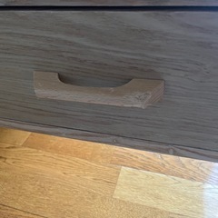 木目調のリビング用ローテーブルの画像