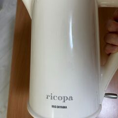 アイリスオーヤマ 電気ケトル レトロデザインタイプ 800mlの画像