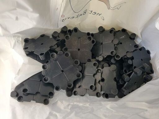 トンデミーナ中古ジムゴムマット・WILDシャフトセット（引取り限定） 楽天市場】ジムマット 2枚セット 50×50×2cm 20mm 厚手 連結パーツ付き