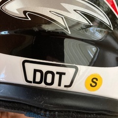 子ども用　フルフェイスヘルメットの画像