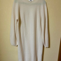 UNIQLO ユニクロ ニットワンピースの画像