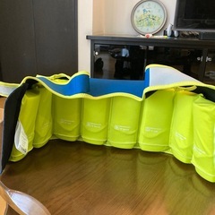 キッズ用ライフジャケットの画像