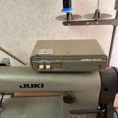 ジューキ　工業用ミシン　家庭用電源の画像