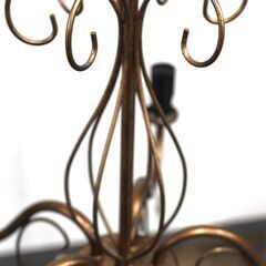 ≪ZS725ジ≫ 5灯シャンデリア アイアン 天井照明/天吊り照明 アンティーク調/英国調 動作未確認/飾り欠品/現状品の画像