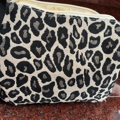 新品　ヒョウ柄✨ショルダーポーチ❣️の画像