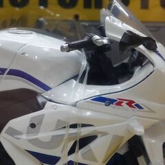 ☆ MSZ SUZUKI GSX-R1000 1:12 オートバイ 未使用 ☆の画像
