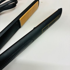 ⭐️激安⭐️fifty ストレートアイロンの画像