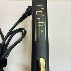 ⭐️激安⭐️fifty ストレートアイロンの画像