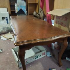 昭和レトロなローテーブル ユニーク足の画像