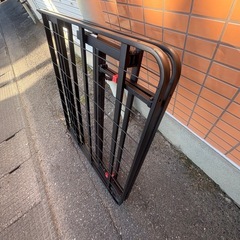 シングルサイズ 折りたたみベッドフレーム 折りたたみマットレスの画像