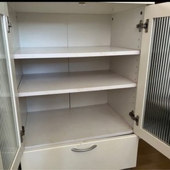 食器棚０円を取り引き中）の画像