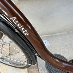 🌈バッテリーほぼ新品！8.9Ah ブリヂストン　アシスタ　新基準　電動自転車　電動アシスト自転車　26インチ　11242の画像