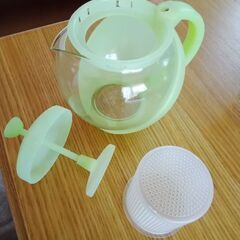 ティーサーバー茶こしつき　未使用品の画像