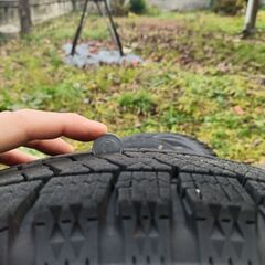 【24年製】175/65R15　ブリジストン　BLIZZAK　VRX2 スタッドレスタイヤ(ホイール付)の画像
