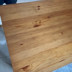 テーブル＆椅子の画像