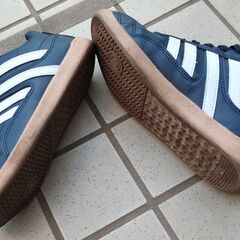 安全靴24.5cm、EEEEの幅広の画像