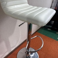 カウンター椅子　椅子の画像