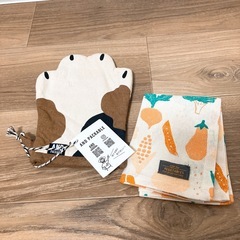 猫の手鍋つかみとふきん1枚の画像