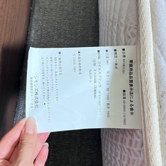 シモンズ SIMMONS セミダブル マットレス　ベッドフレームの画像