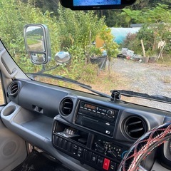 平成24年デュトロ ハイブリッド　パワーゲートの画像