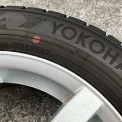 純正アルミ付きスタッドレスタイヤ４本セット　205/60R 16の画像