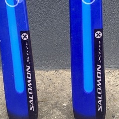 SALOMON スキー板の画像