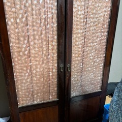 アンティーク本棚の画像