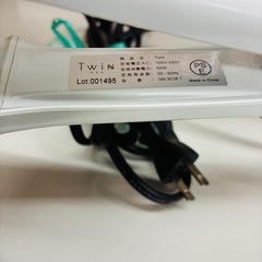 ⭐️激安⭐️ ブラッシュアイロン の画像