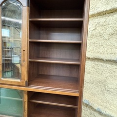 【ドリーム川西店限定】☆ジモティー見たよ割引☆ スライド扉食器棚  クリーニング済み 【2125560000036548】の画像