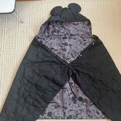 【中古雑貨】生活雑貨　ディズニーリゾート　ブランケット　ポンチョの画像