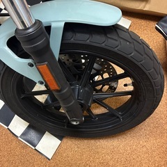 ドカティスクラブラー400の画像