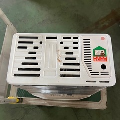 【ホリダソウコ】東芝　ホットランド　石油ストーブ　使用頻度低めの画像
