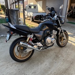 cb400sf  nc42  現在不動車　　外装良好の画像