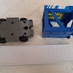 トミカマルチトレーラーのパーツの画像