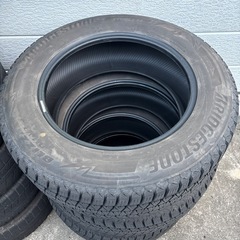 225/65R17 DMV3 
ブリジストンの画像