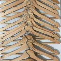 ハンガー　木製　13本の画像