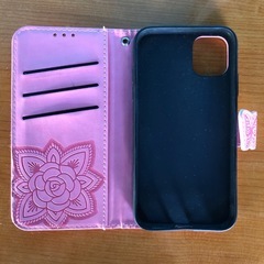 iPhone13カバーの画像