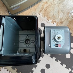 お話中　　　
コロナファンヒーター　2011年製　普通に稼働します！の画像