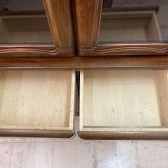 ID:162838　食器棚２面　※はがれありの画像