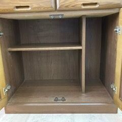 ID:162838　食器棚２面　※はがれありの画像