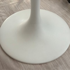 IKEA ドクスタ 丸テーブル 円形の画像